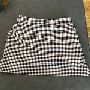 Abercrombie | M | Burgundy Check | Menswear Skort| SKU: 650139590 |
